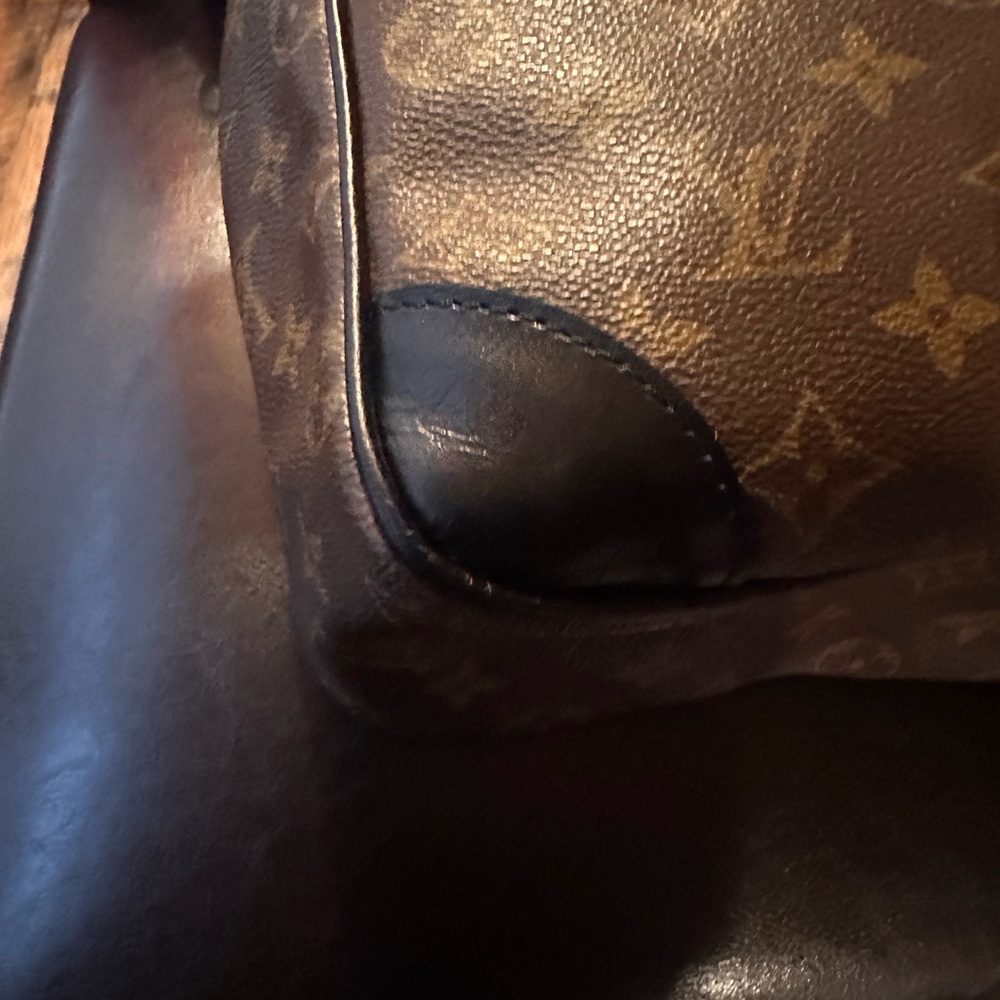Louis Vuitton Dark Brown Monogram Messenger Bag - Picture 10 of 16
